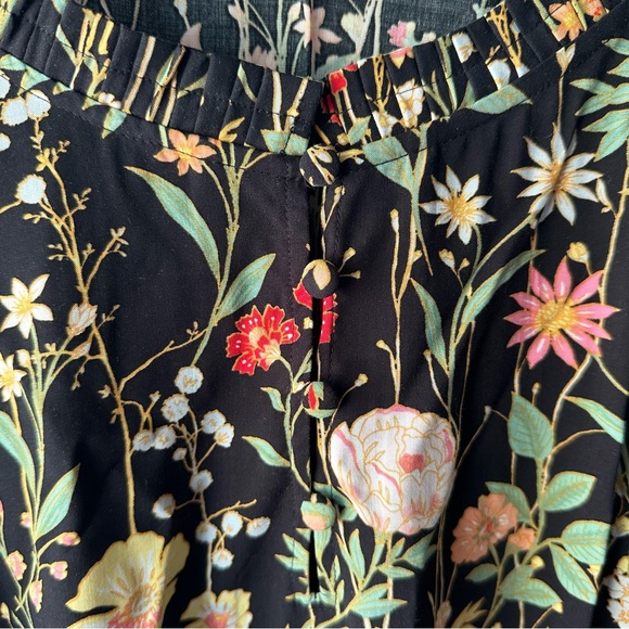 LOFT Floral Button Dress - 18 - Picture 4 of 8